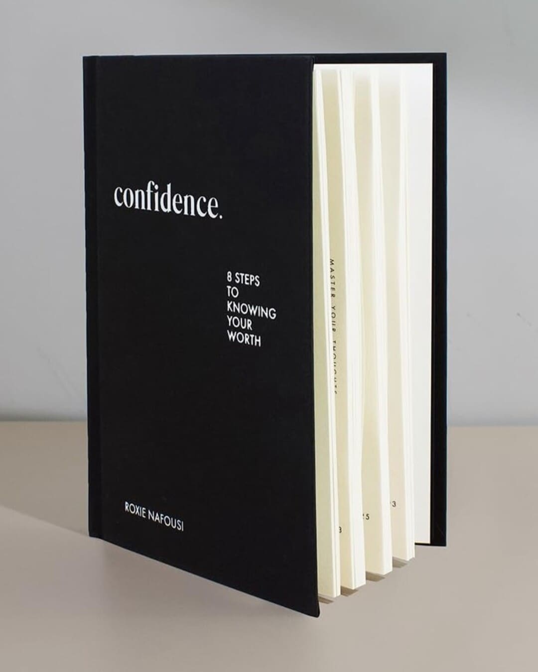 Confidence : 8 Steps to Knowing Your Worth by Roxie Nafousi [Hardcover] - versoz.com