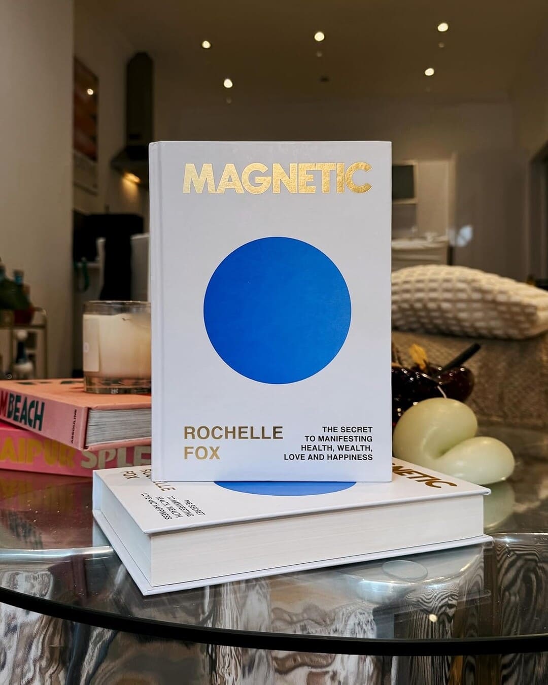 Magnetic : The Secret to Manifesting Health, Wealth, Love and Happiness by Rochelle Fox [Hardcover] - versoz.com