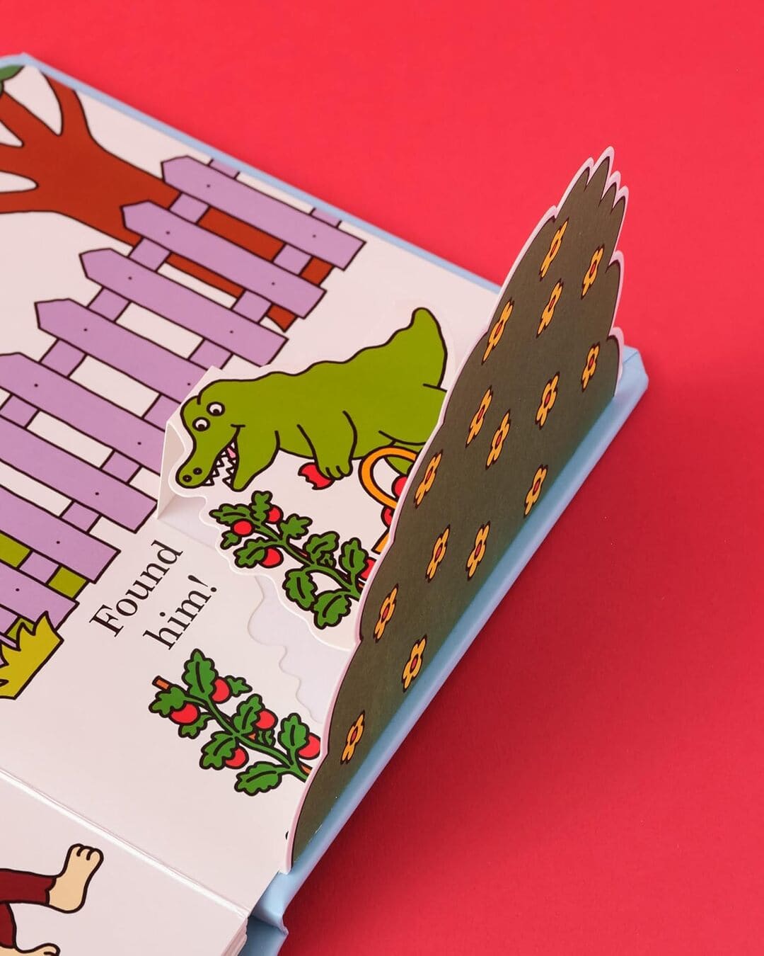 Spots Hide And Seek by Hill Eric [Board Book]