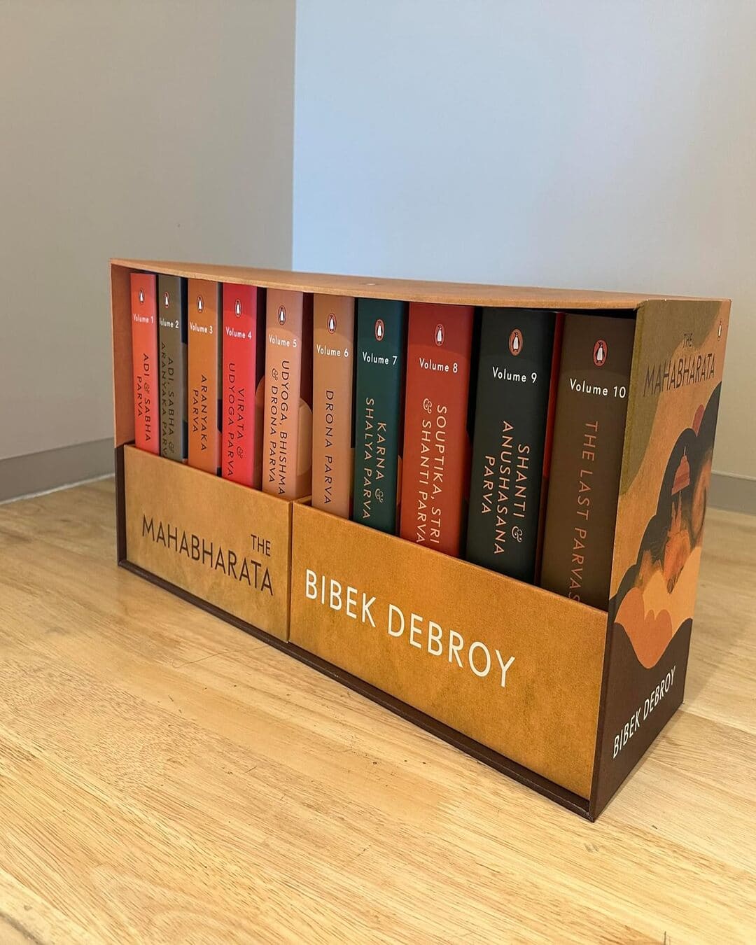 The Mahabharata Vol 1- 10 by Bibek Debroy [Hardcover]