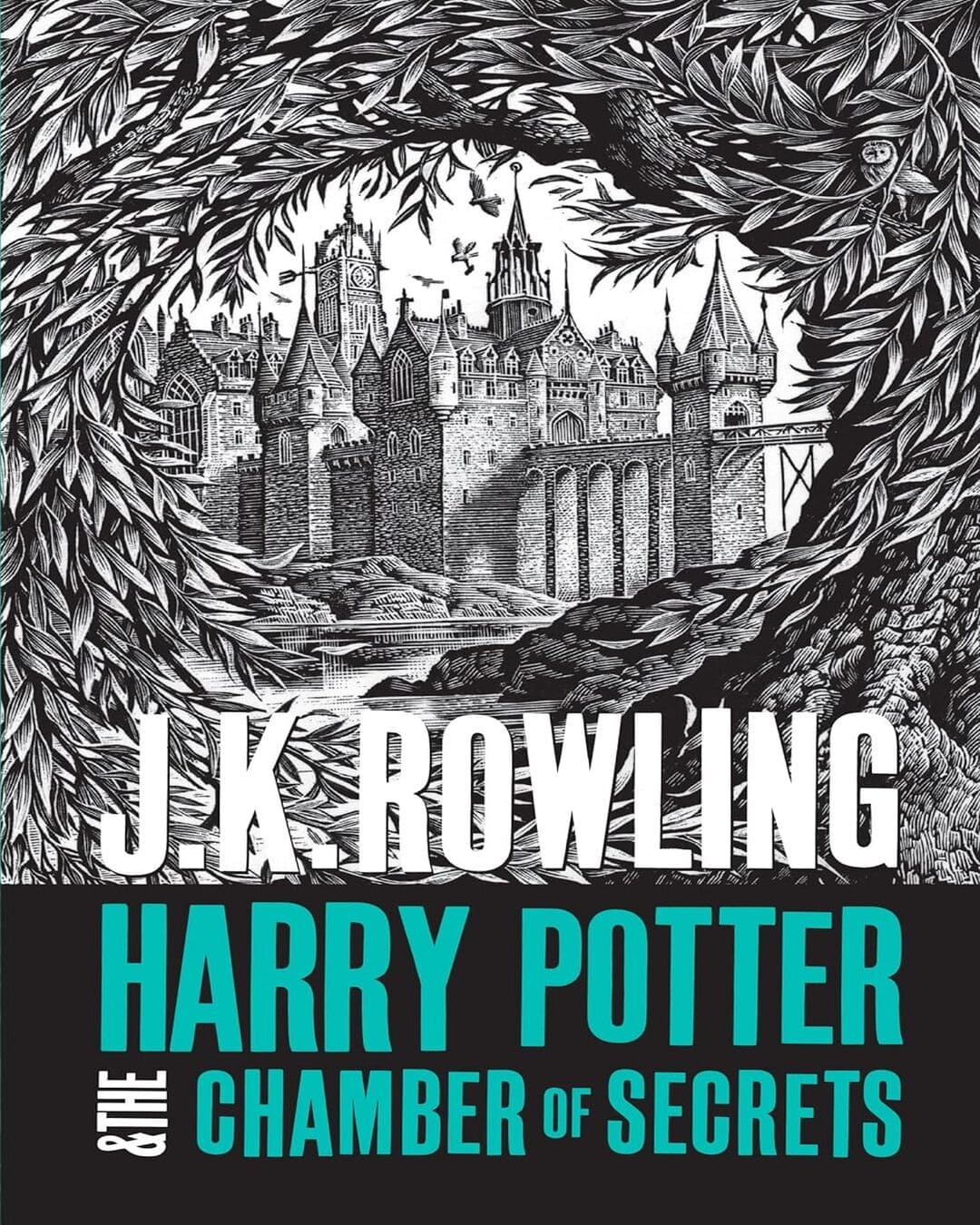 Harry Potter And The Chamber Of Secrets (Harry Potter 2) by J K Rowling [Paperback]