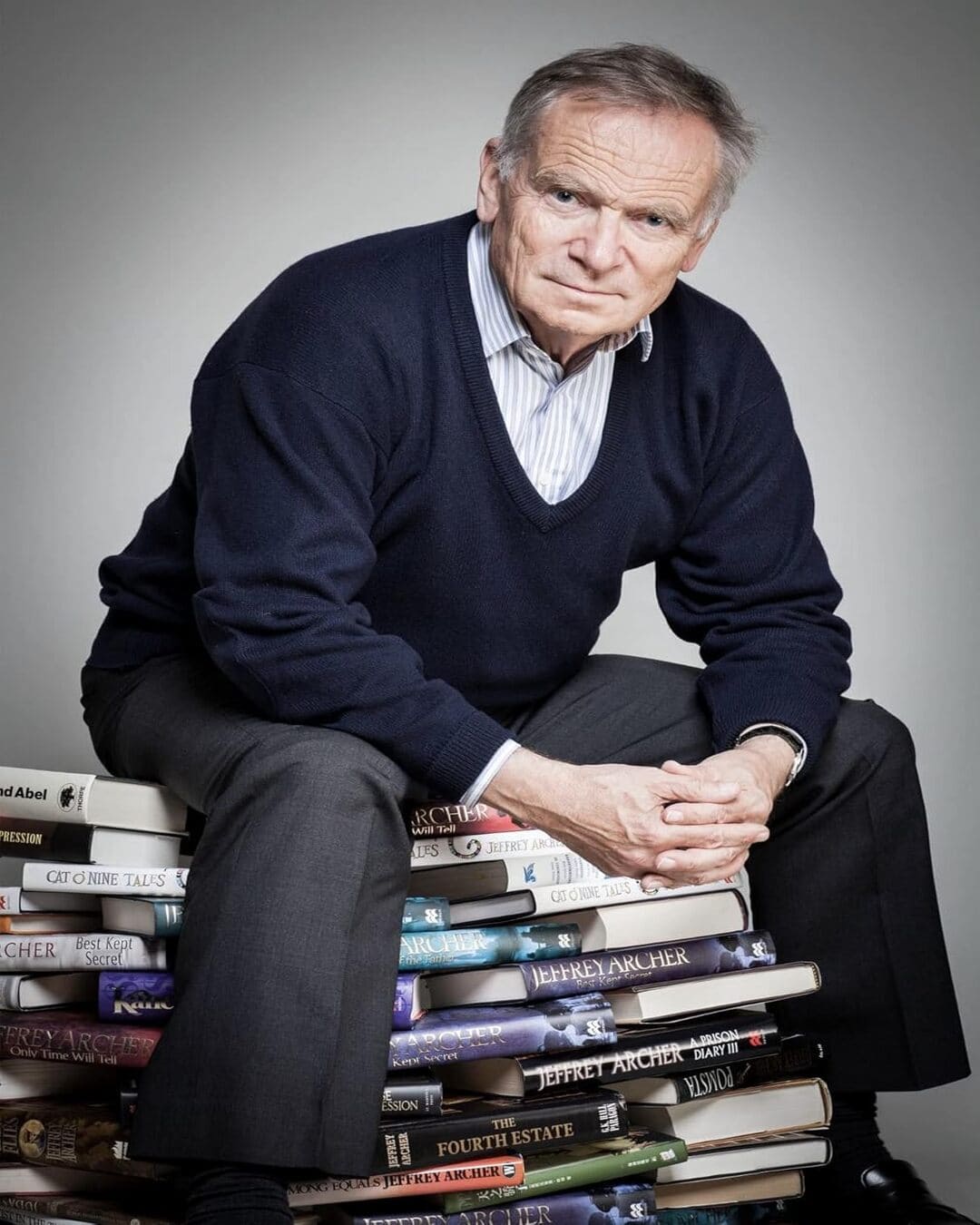 Honour Among Thieves by Jeffrey Archer [Paperback]